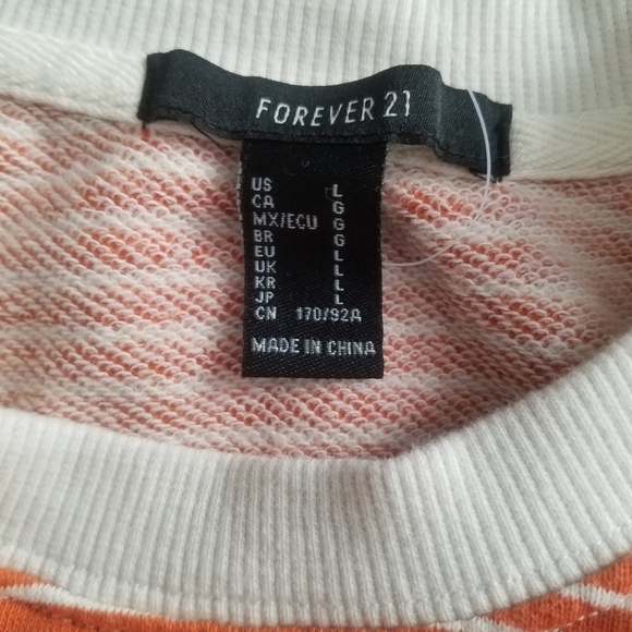 Forever 21 cropped sweatshirt - Picture 5 of 7